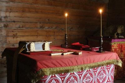 Воспитанники епархиального лагеря «Одигитрия» приняли участие в Богослужении в Ангарской деревне.
